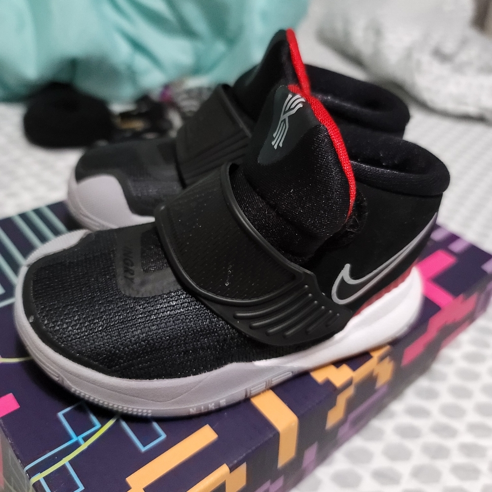 Kyrie 6s